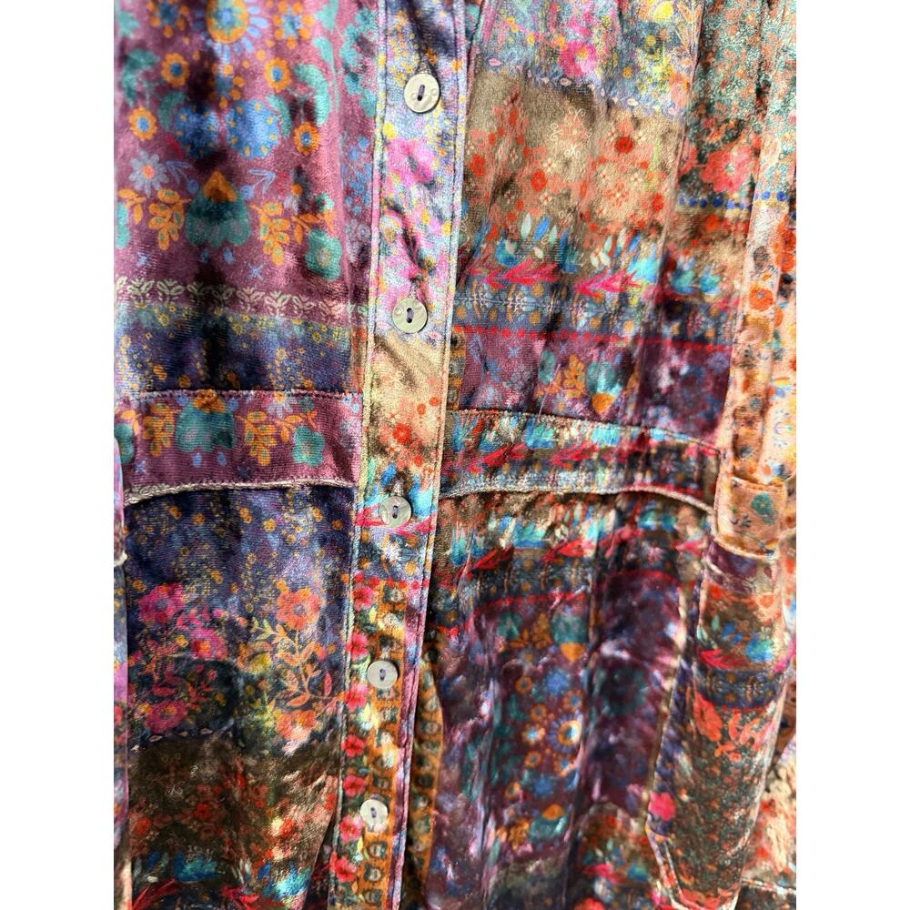 Natural Life Laid Back Velvet Button Down Top Size XXL Floral Patchwork Artsy - Picture 2 of 7